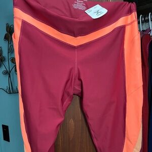 Xersion Leggings NWT